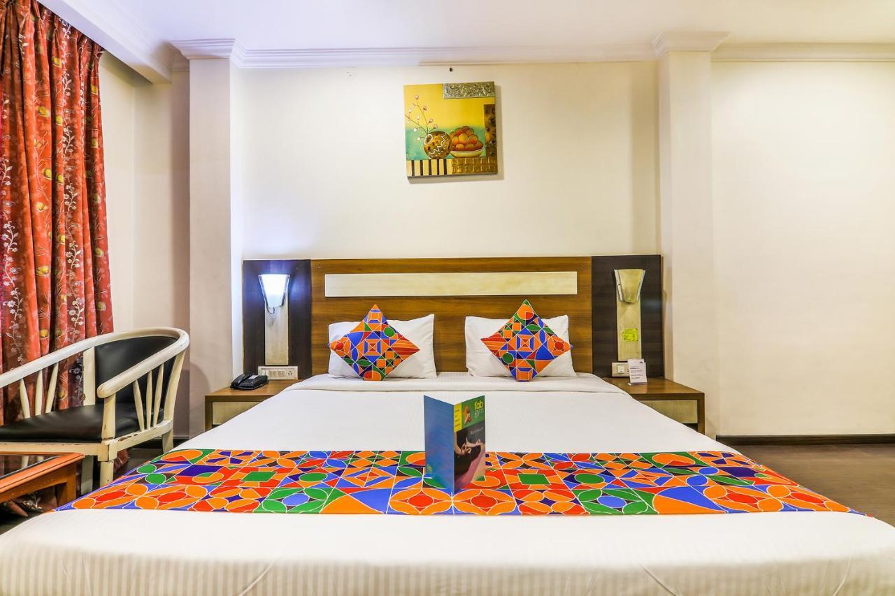 Fabhotel Royal Star Chennai Exterior photo