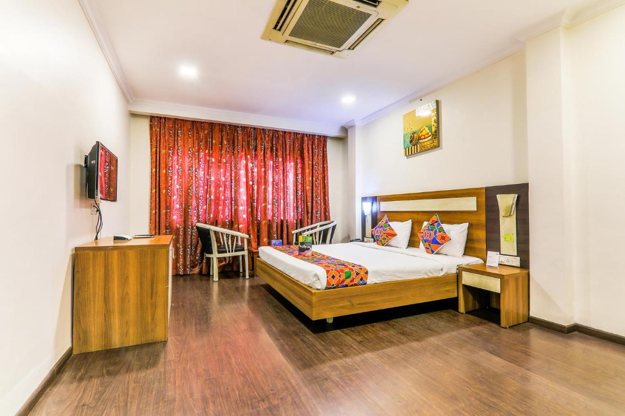 Fabhotel Royal Star Chennai Exterior photo